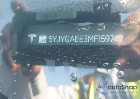 2021 Tesla Model Y Long Range Dual Motor All-Wheel Drive from USA, damaged, VIN 5YJYGAEE3MF159742